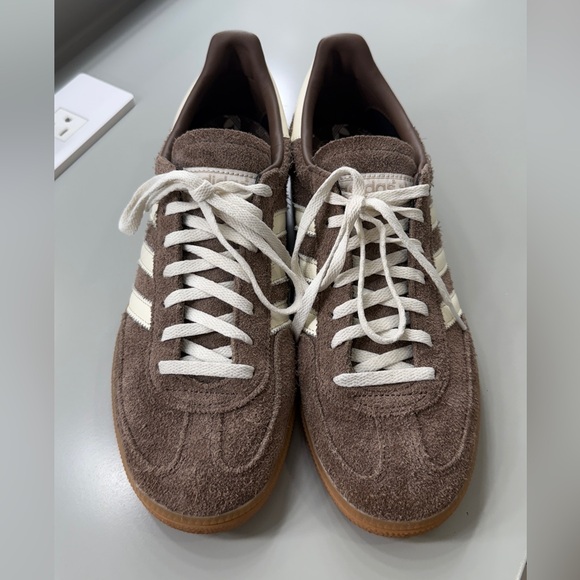 Adidas Spezial Brown Suede Gum Sole Sneakers (Unisex 9.5) - Picture 2 of 7